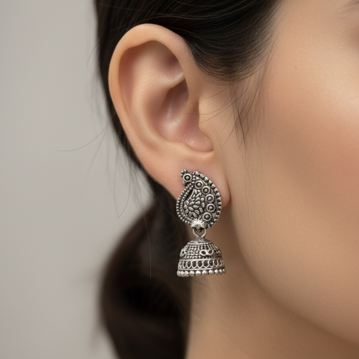 12 Jhumka Gift Set in Wooden Box with Mirror