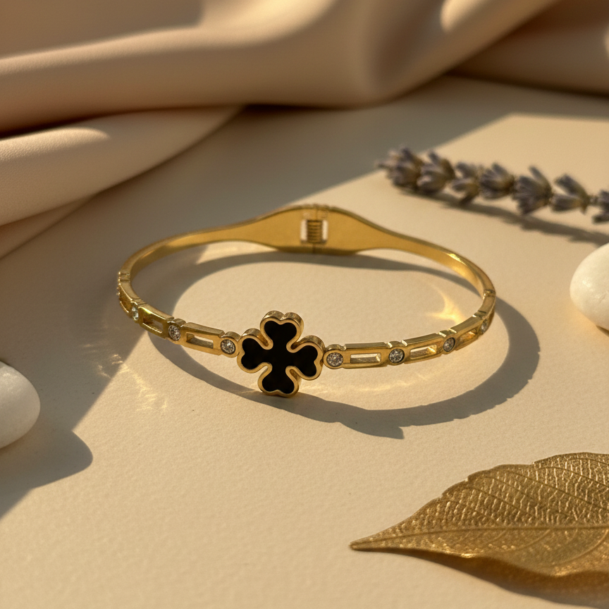 Black Clover Bracelet- 18k Gold Plated