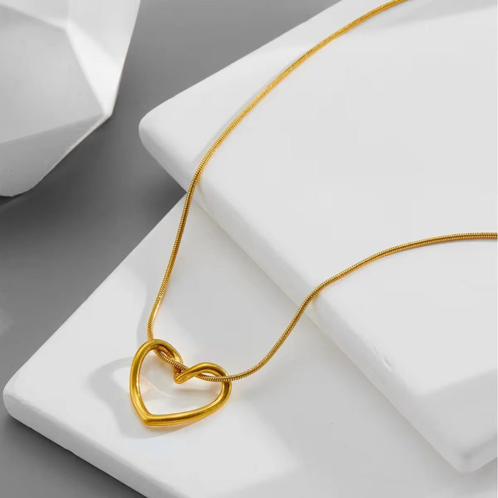 Blush Necklace - 18K Gold Plated