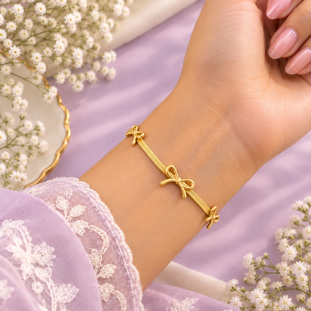 Bella Bow Bracelet- 18k Gold Plated